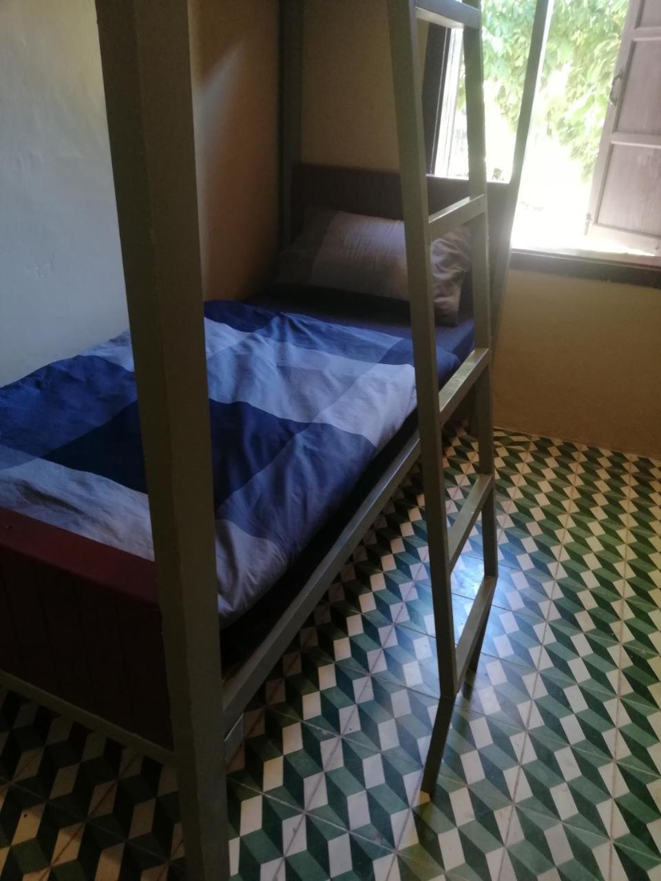 Bike&Bed Hostel Тхахек Екстериор снимка