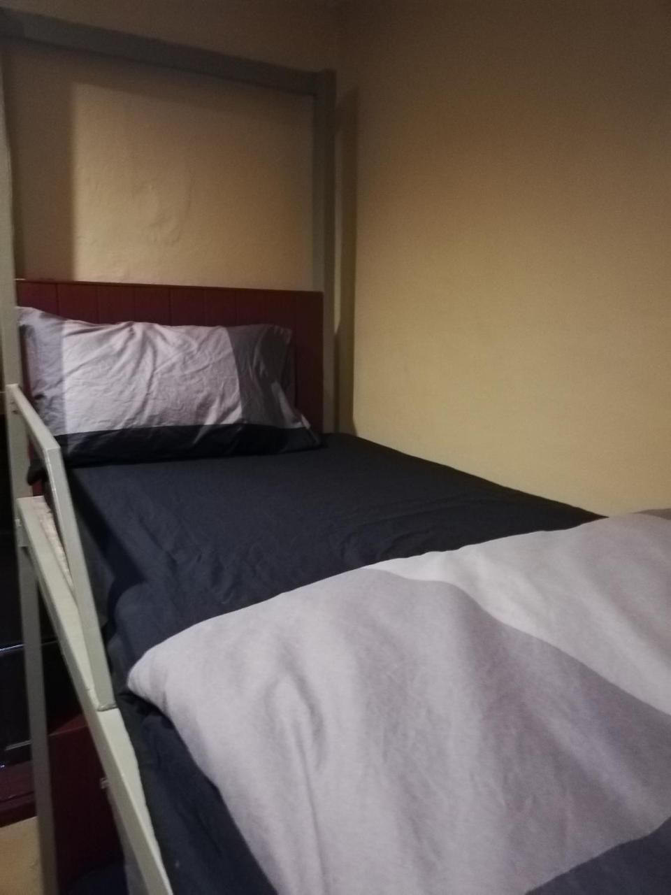 Bike&Bed Hostel Тхахек Екстериор снимка